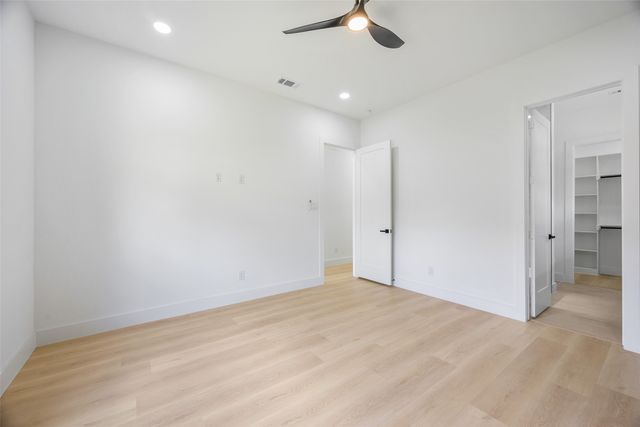 2555 Hooper Street, Dallas, TX 75215
