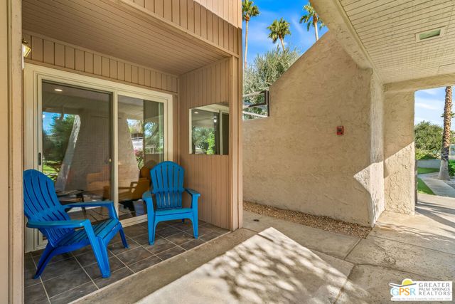 550 N Villa Court 116, Palm Springs, CA 92262