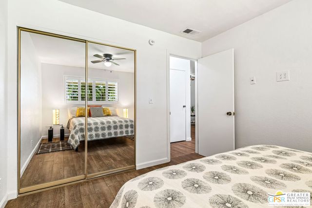 550 N Villa Court 116, Palm Springs, CA 92262