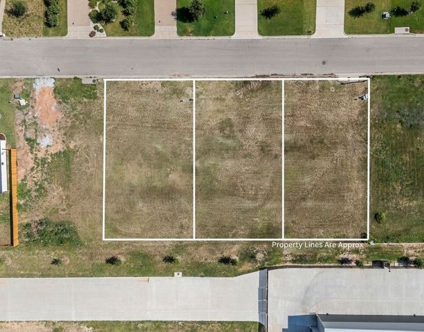 9928 Bridlewood Lane, Waco, TX 76708
