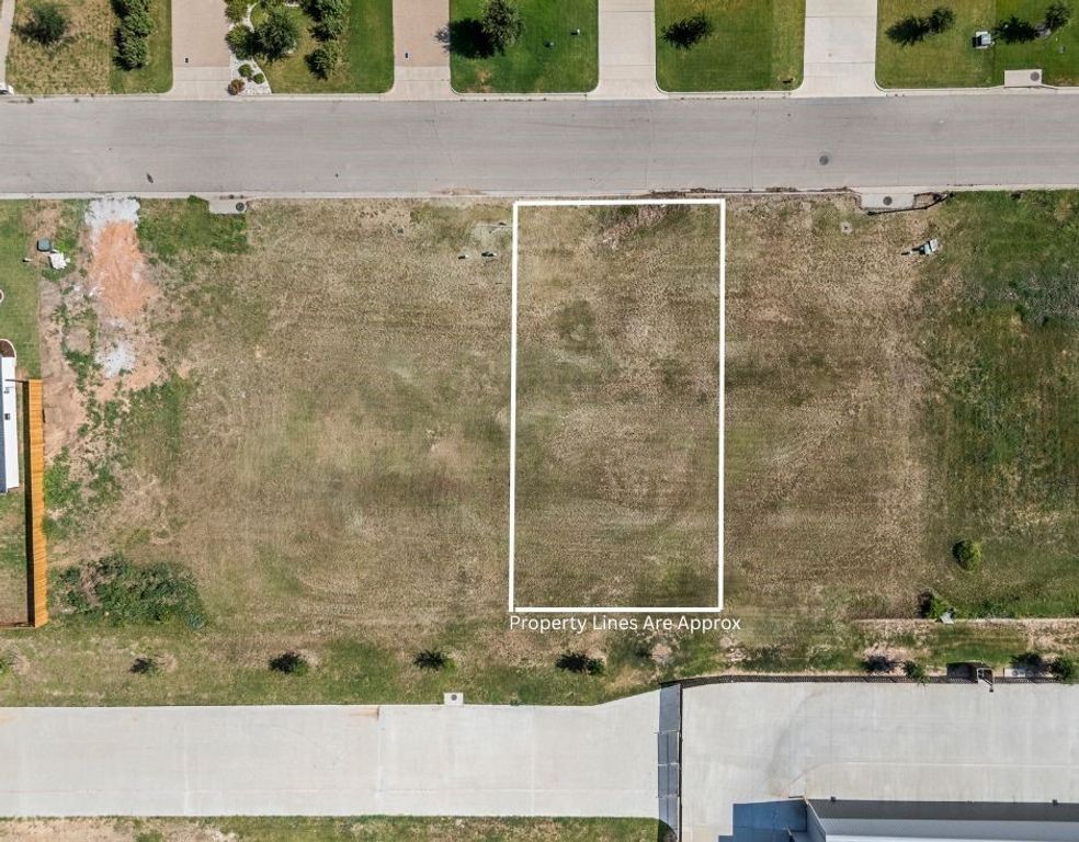 9928 Bridlewood Lane, Waco, TX 76708
