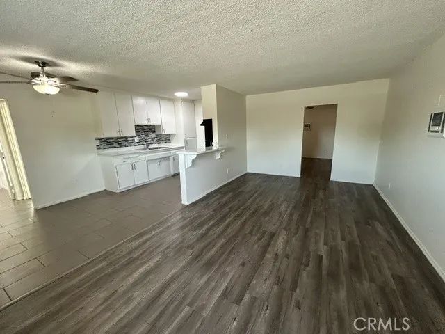 685 E Vista Chino A, Palm Springs, CA 92262
