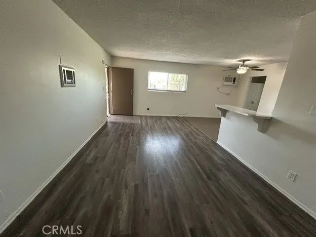 685 E Vista Chino A, Palm Springs, CA 92262
