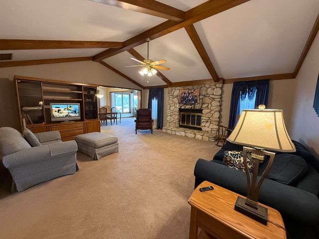 621 Nancyk Crossing, Roanoke, IN 46783