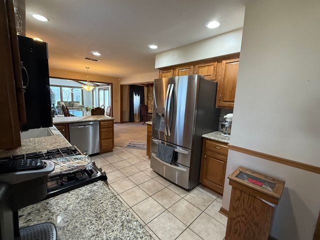 621 Nancyk Crossing, Roanoke, IN 46783