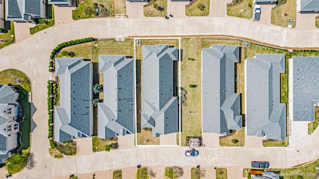 2407 Vineyard Drive, Granbury, TX 76048