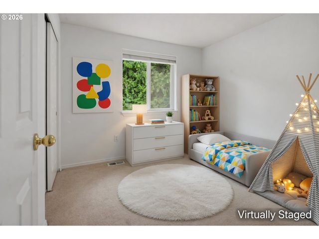 6009 Sw 33RD Pl, Portland, OR 97239