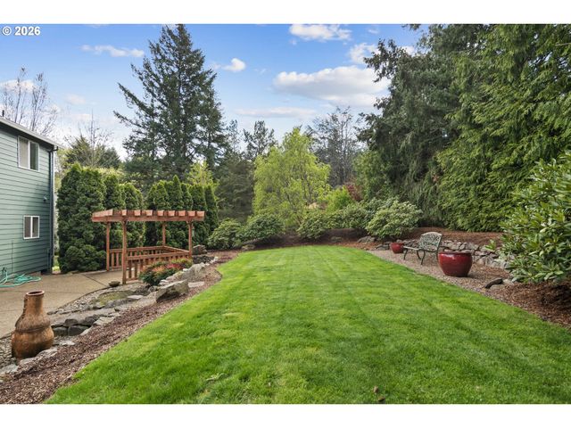 6009 Sw 33RD Pl, Portland, OR 97239