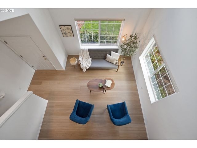 6009 Sw 33RD Pl, Portland, OR 97239