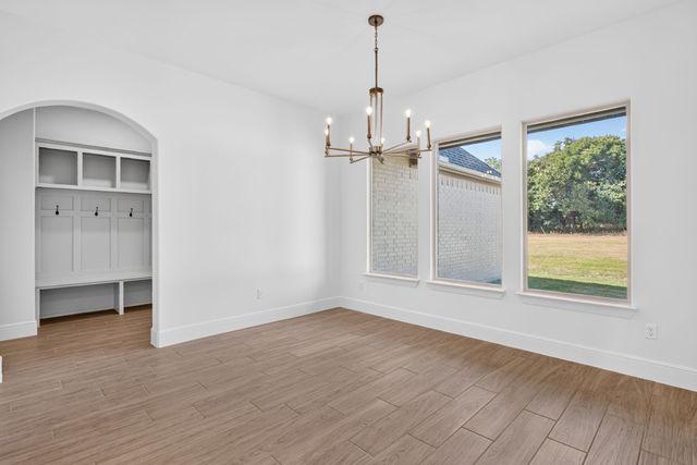 129 Heritage Springs Drive, Weatherford, TX 76087