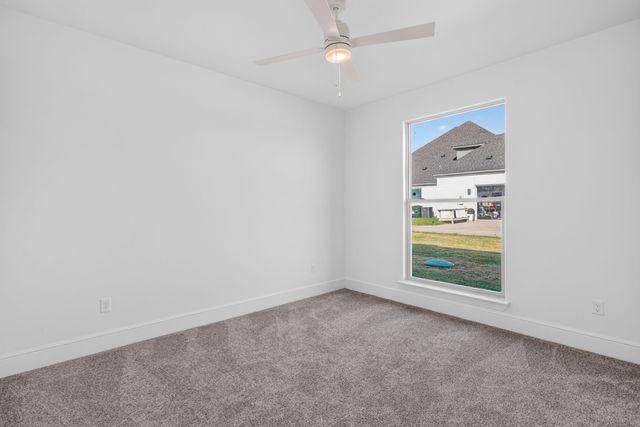 129 Heritage Springs Drive, Weatherford, TX 76087