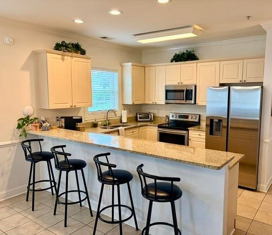 4811 Magnolia Lake Dr Apt 105, Myrtle Beach, SC 29577