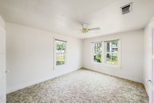 201 E Highway St, Fredericksburg, TX 78624