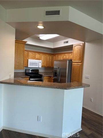 7551 Jordan 408, Canoga Park (los Angeles), CA 91303