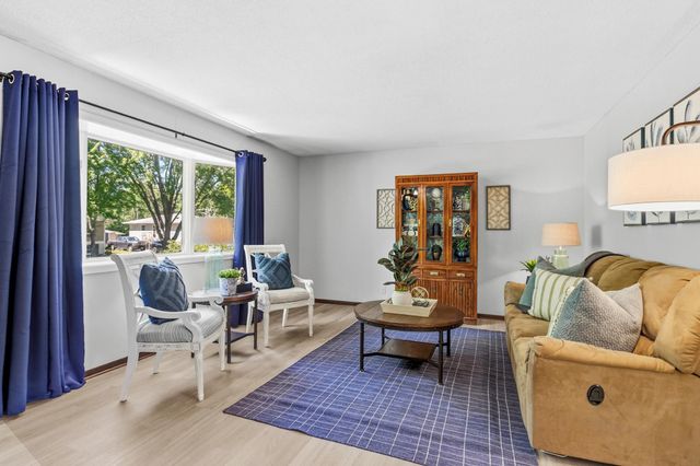 1557 5th Street, White Bear Lake, MN 55110