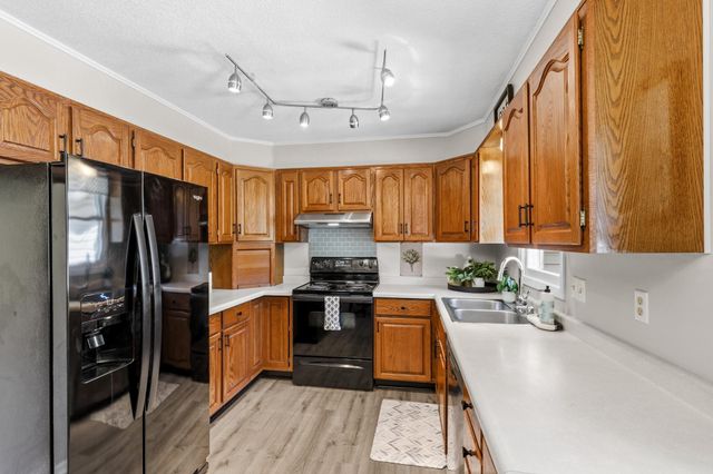 1557 5th Street, White Bear Lake, MN 55110