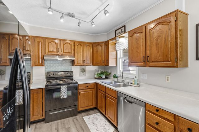 1557 5th Street, White Bear Lake, MN 55110