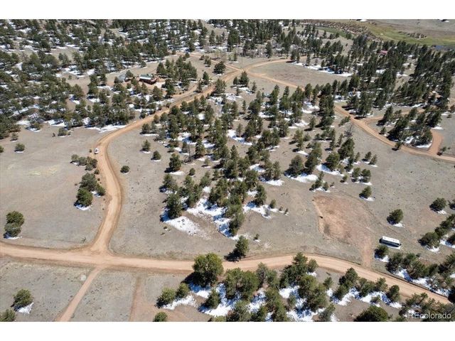 70 Sioux Cir, Florissant, CO 80816