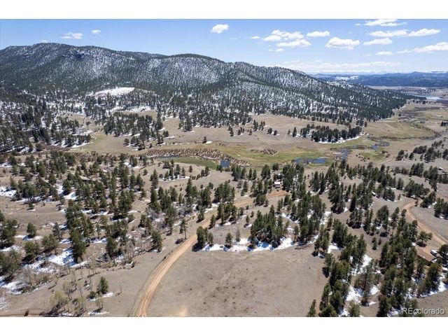 70 Sioux Cir, Florissant, CO 80816