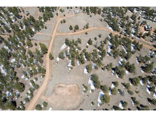 70 Sioux Cir, Florissant, CO 80816