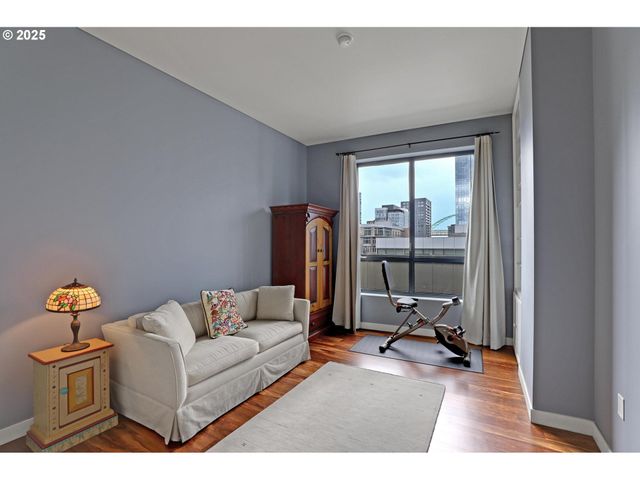 922 Nw 11TH Ave 602, Portland, OR 97209