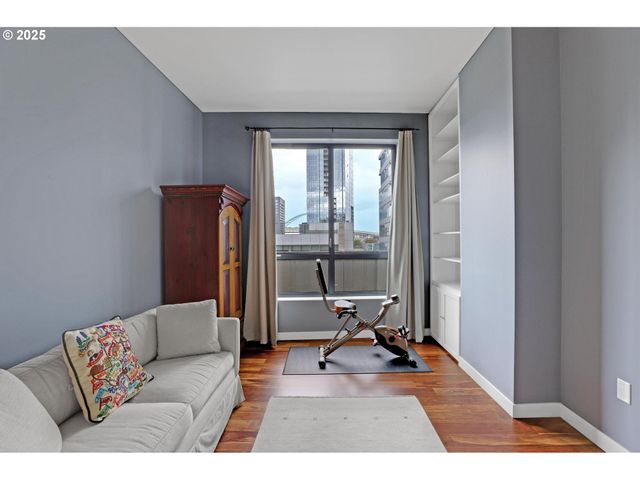 922 Nw 11TH Ave 602, Portland, OR 97209