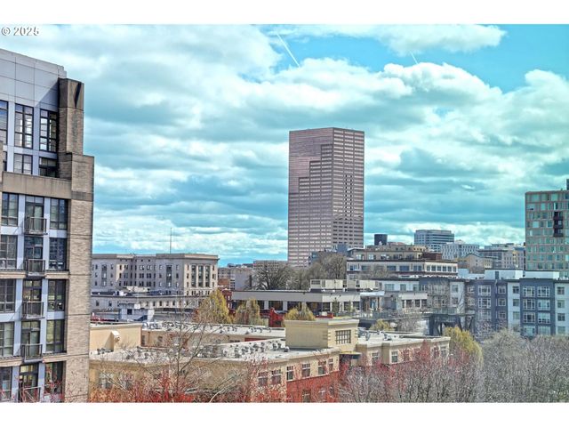 922 Nw 11TH Ave 602, Portland, OR 97209