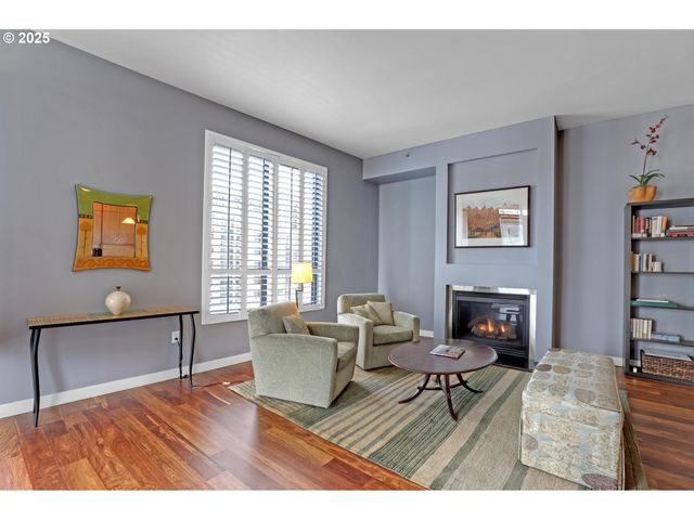 922 Nw 11TH Ave 602, Portland, OR 97209