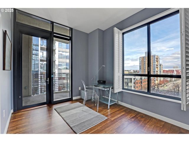 922 Nw 11TH Ave 602, Portland, OR 97209