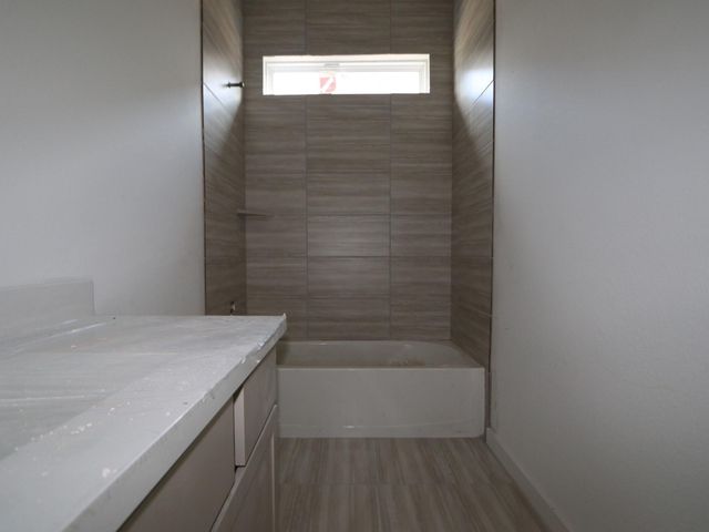 173 Bishop Wood RD, Dripping Springs, TX 78620