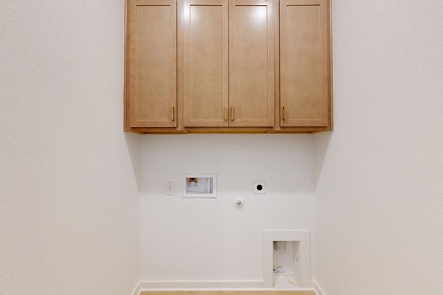 173 Bishop Wood RD, Dripping Springs, TX 78620