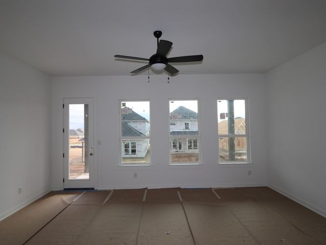 173 Bishop Wood RD, Dripping Springs, TX 78620