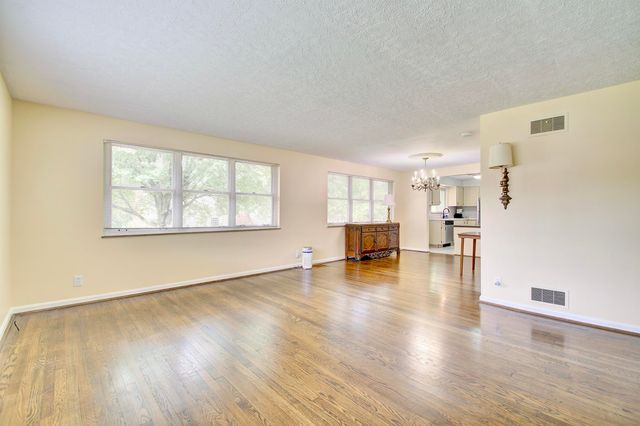 2401 Carlisle Avenue, Fort Mitchell, KY 41017