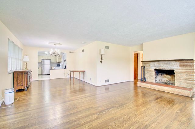 2401 Carlisle Avenue, Fort Mitchell, KY 41017