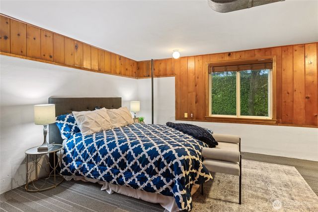 10850 26th Avenue S, Seattle, WA 98168