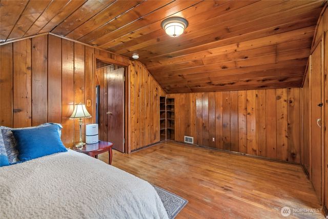 10850 26th Avenue S, Seattle, WA 98168