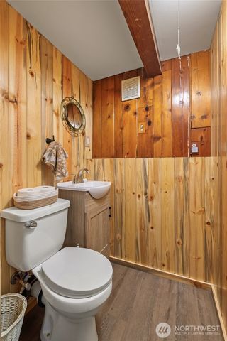 10850 26th Avenue S, Seattle, WA 98168