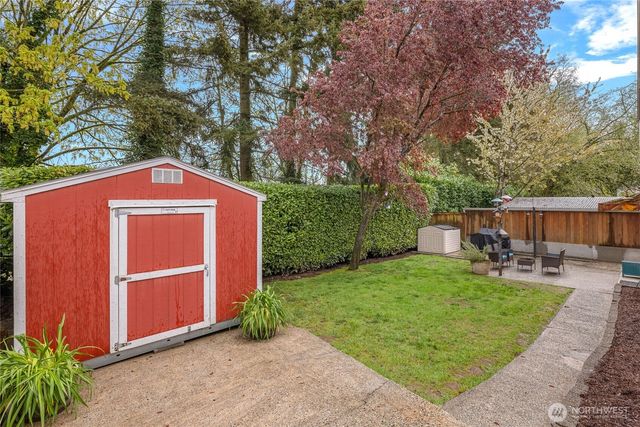 10850 26th Avenue S, Seattle, WA 98168