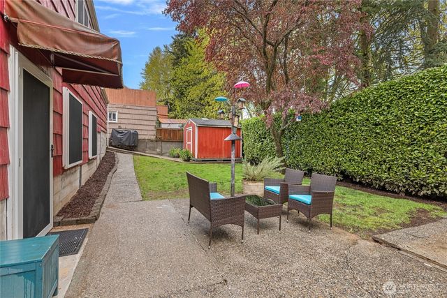 10850 26th Avenue S, Seattle, WA 98168