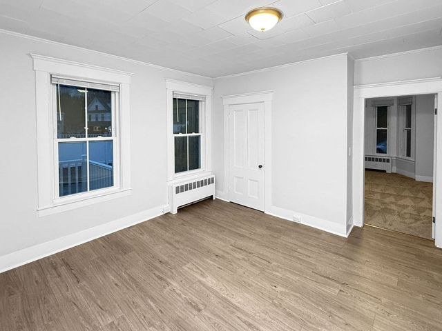 264 Middlesex Road 264, Tyngsborough, MA 01879