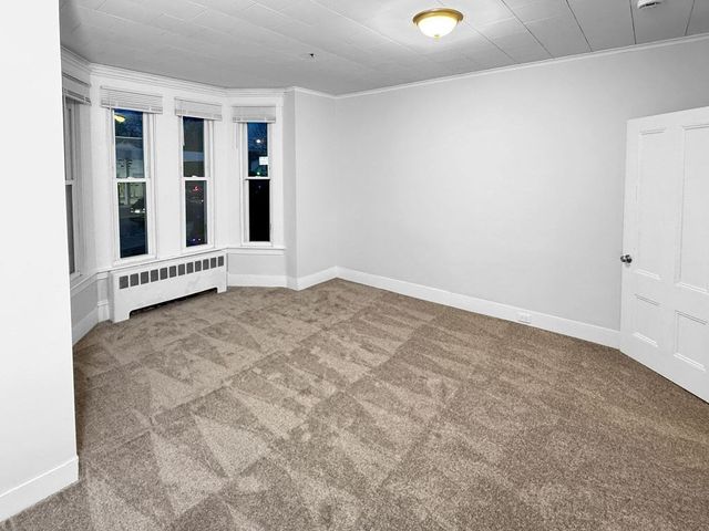 264 Middlesex Road 264, Tyngsborough, MA 01879