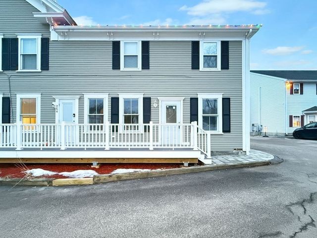 264 Middlesex Road 264, Tyngsborough, MA 01879