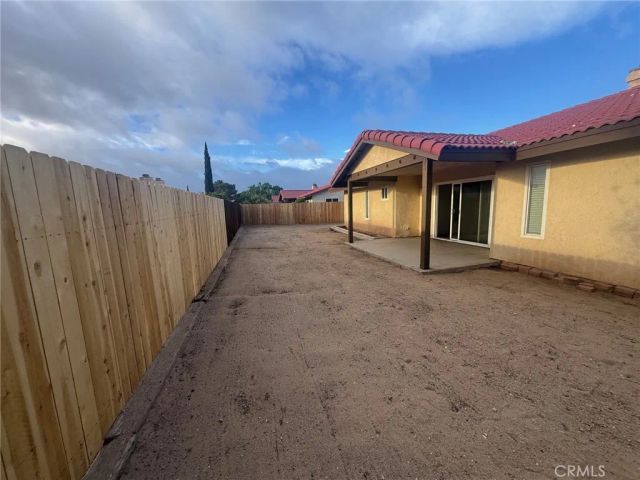 10333 Tamarisk Avenue, Hesperia, CA 92345