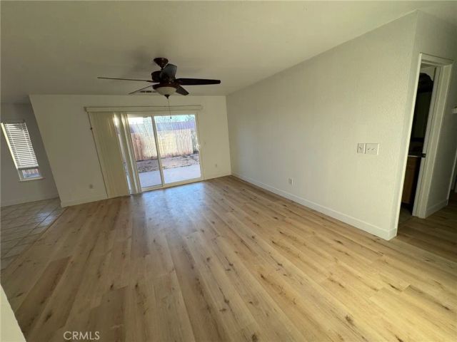10333 Tamarisk Avenue, Hesperia, CA 92345