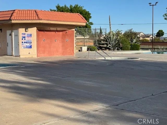 10333 Tamarisk Avenue, Hesperia, CA 92345