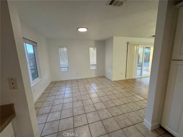10333 Tamarisk Avenue, Hesperia, CA 92345