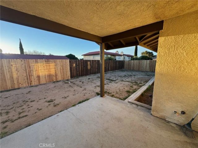 10333 Tamarisk Avenue, Hesperia, CA 92345