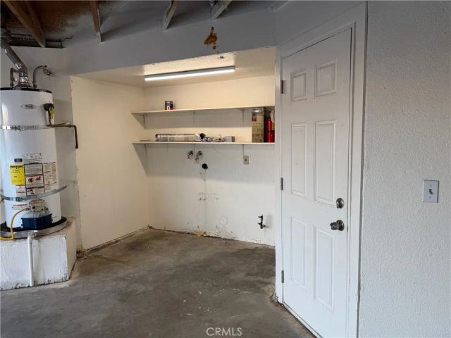 10333 Tamarisk Avenue, Hesperia, CA 92345