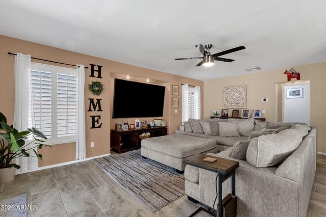 15652 W CALAVAR Road, Surprise, AZ 85379