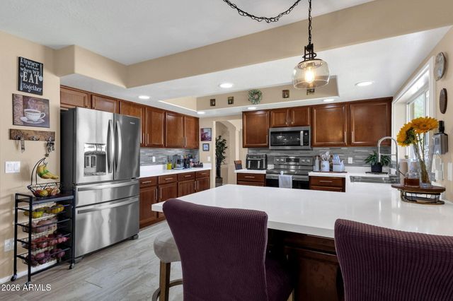 15652 W CALAVAR Road, Surprise, AZ 85379